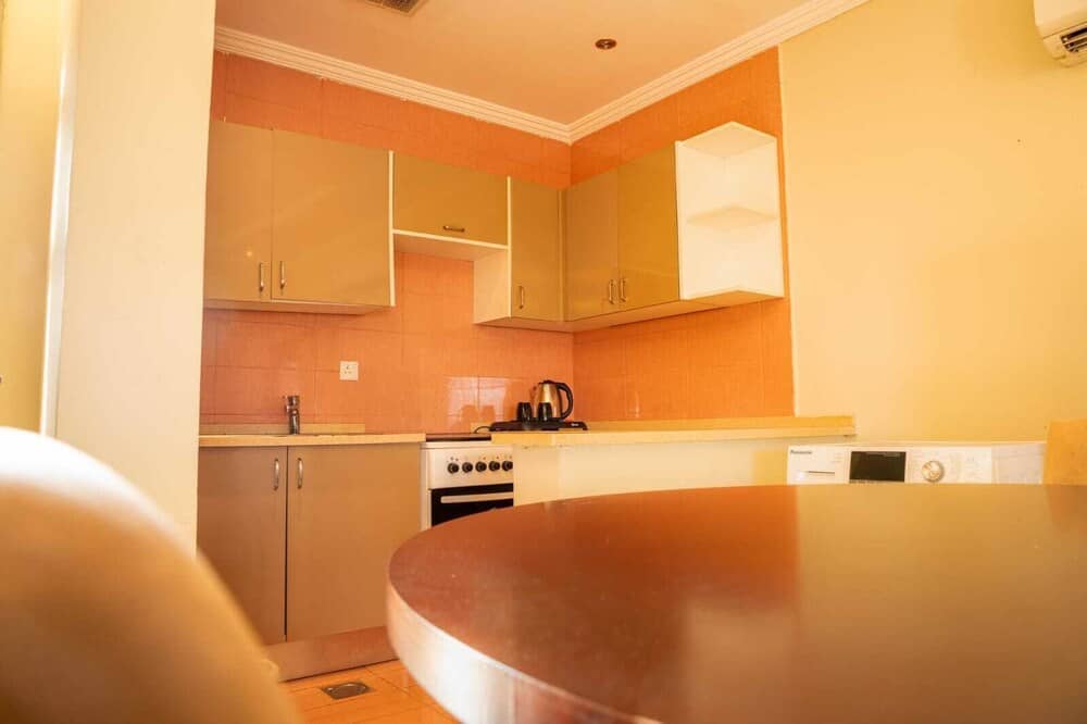 SUITE OBHUR ALJNOBIAH — 4