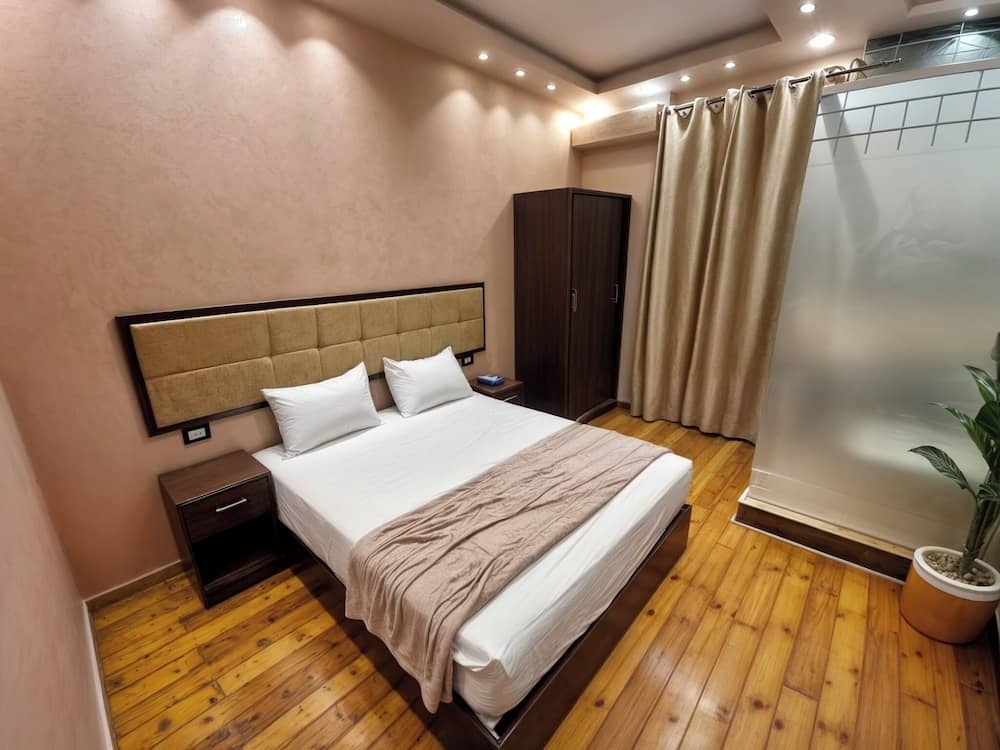 Cairo Plaza Prime Hotel — 4