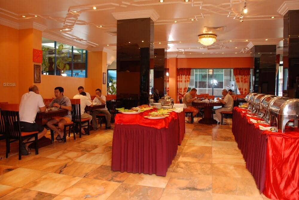 Al Bustan Hotels Flats — 2