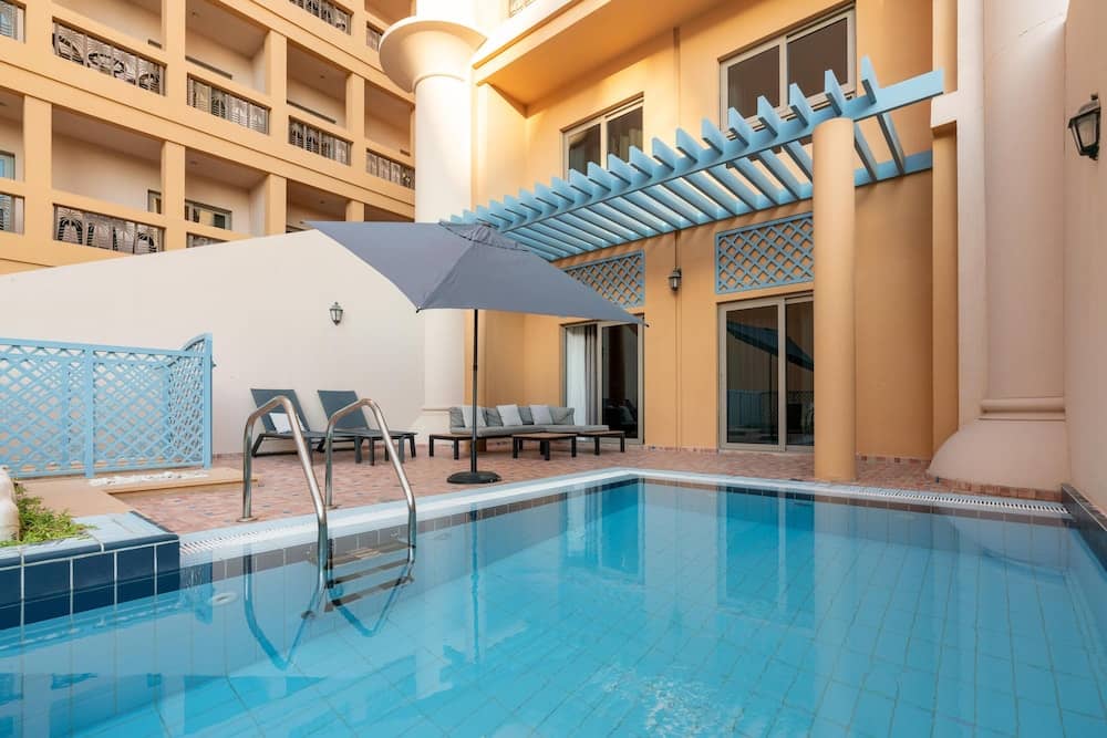GLOBALSTAY. Private Pool Villas and Townhomes — 3