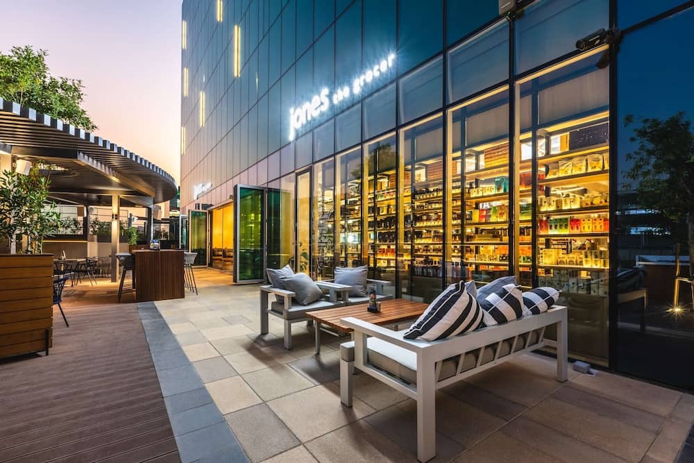 Radisson Red Dubai Silicon Oasis — 5