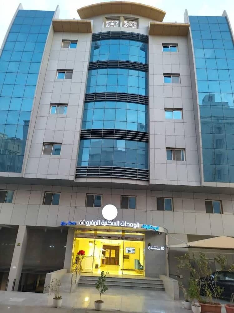 Golden New Hira Hotel