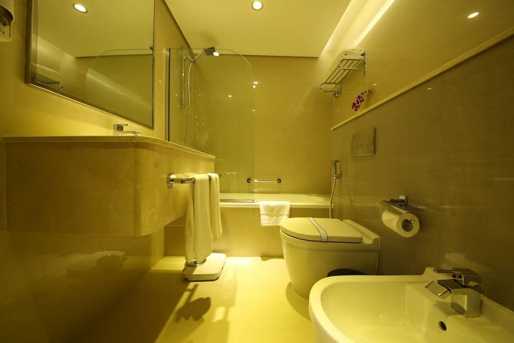 Lavender Hotel — 3