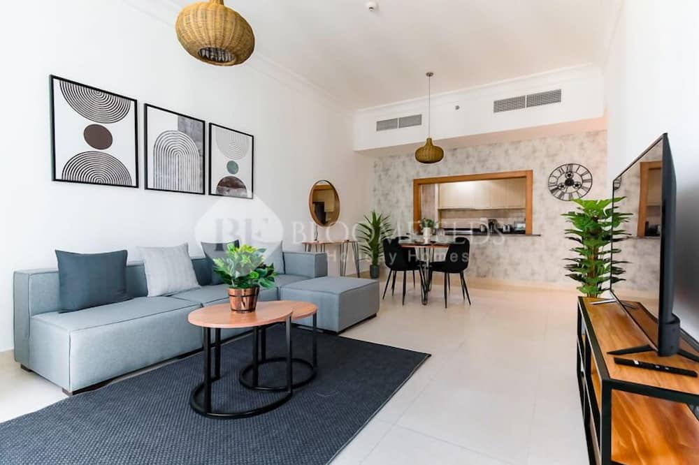 Golf course view, stylish 2BR — 3