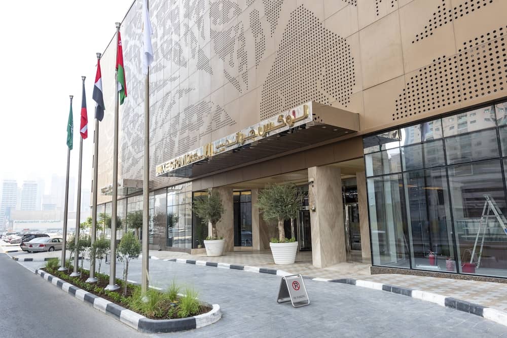 Luxe Grand Hotel Apartments — 5