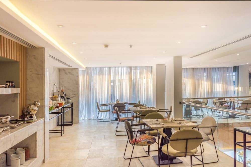Ewaa Express Hotel - AlRawda — 2
