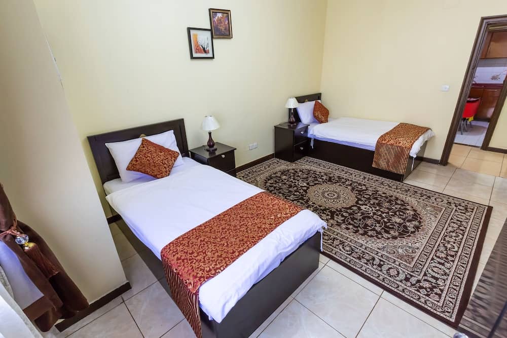 Al Eairy Furnished Apartments Jeddah 2 — 5