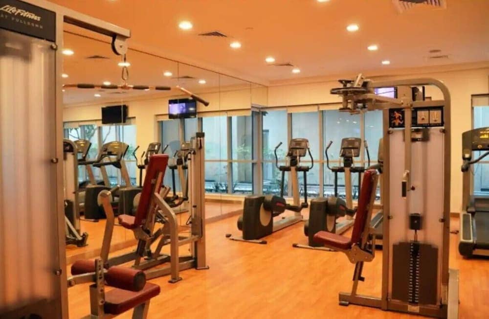 Whitesage - Fountain View Stylish Apt With Spacious Terrace