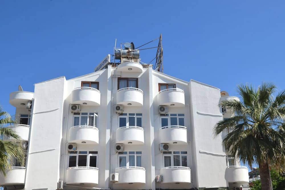 Melles Hotel & Apart — 2
