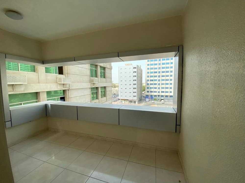 Phoenix Plaza Hotel Apartments — 4