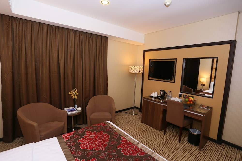 AlHamra Hotel — 3