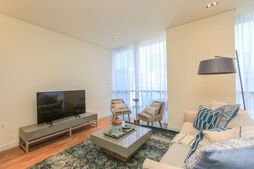 Driven Holiday Homes - City Walk 22 — 4