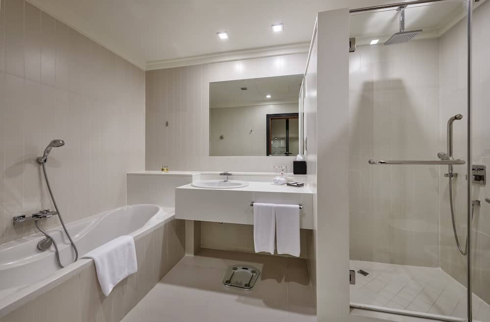 Millennium Airport Hotel Dubai — 2