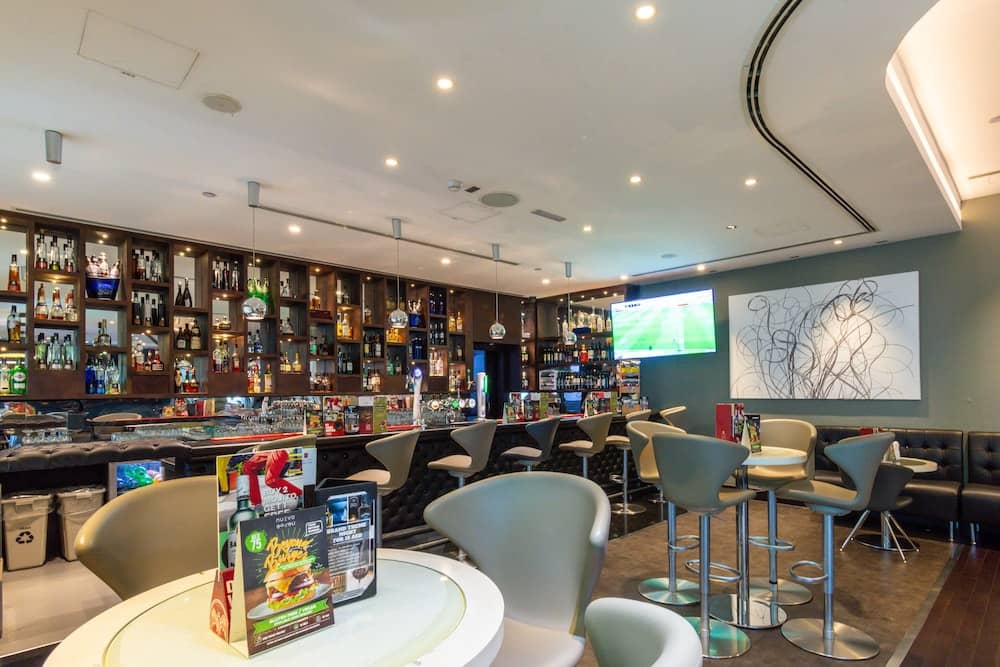 Premier Inn Abu Dhabi Airport (Business Park) — 2