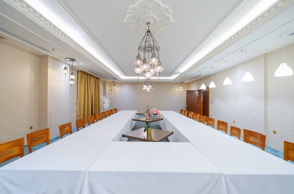 Sunday Harbour Gateway Jeddah Beach Formerly Vivid Plaza Hotel — 2