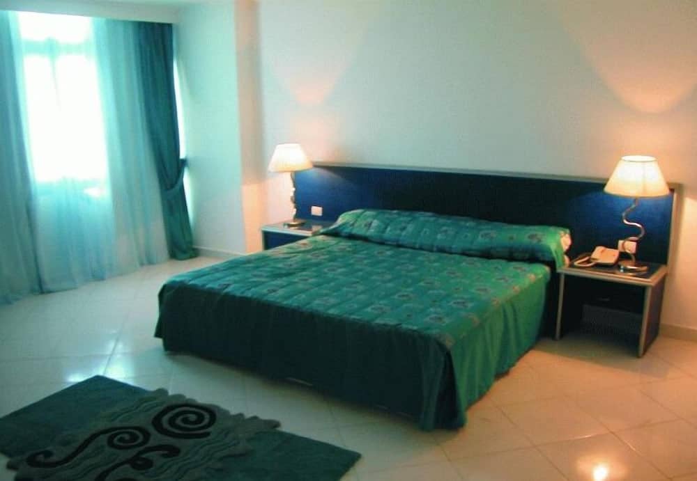 Amarina Star Resort & Aqua Park — 4