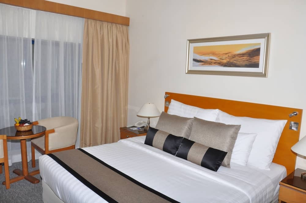 Lavender Hotel — 2