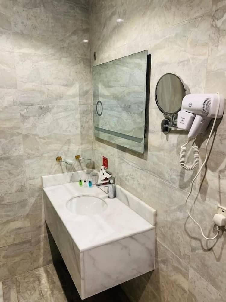 Skoop Hotel Jeddah — 5