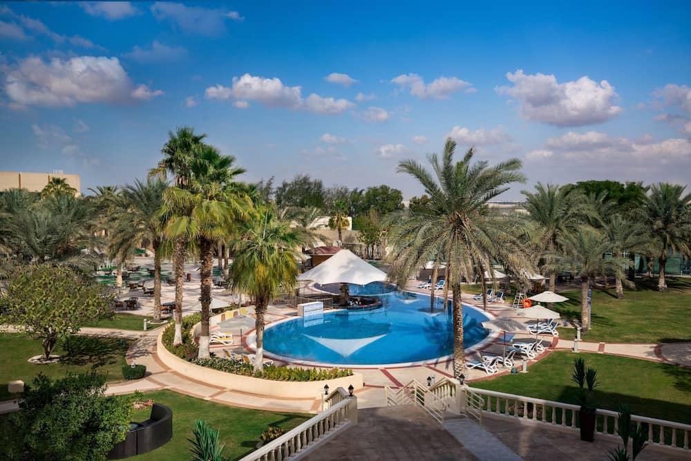 Metropolitan Al Mafraq Hotel — 3