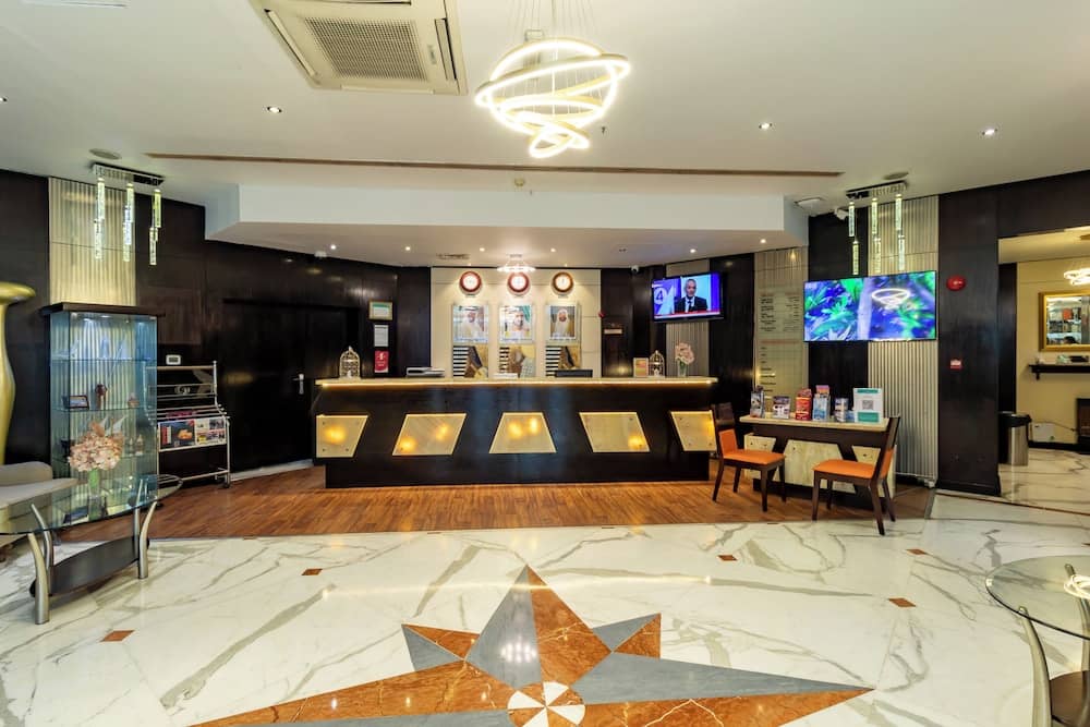 City palace Hotel — 4