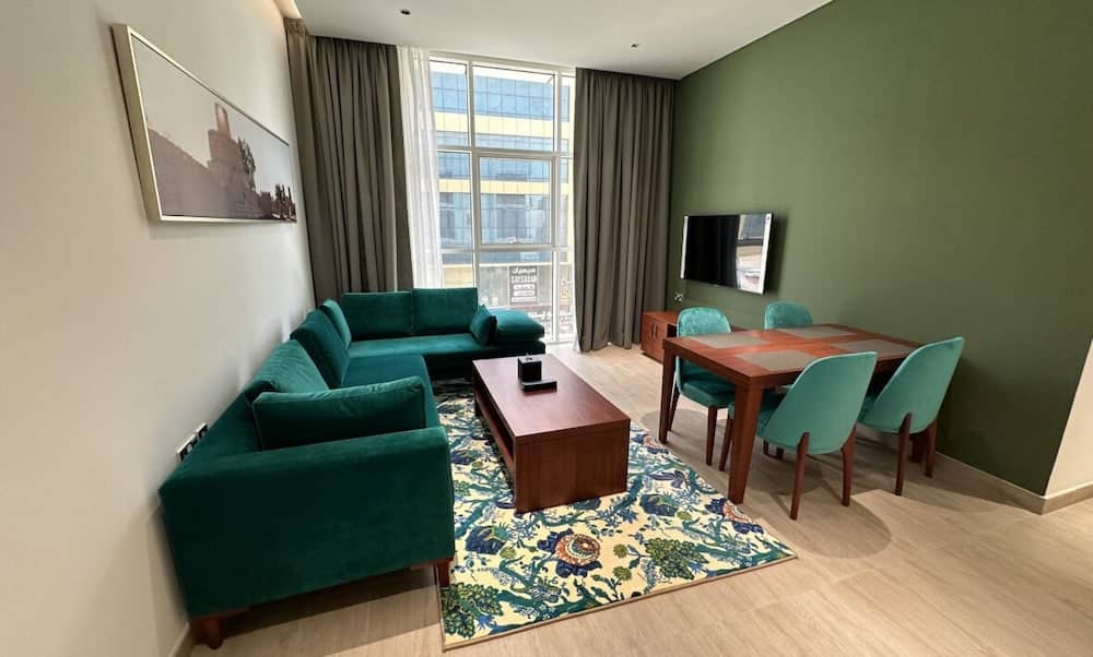 BANIYAS PLAZA HOTEL APARMENT — 5