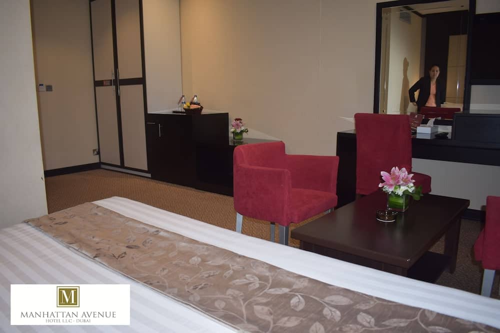Manhattan Avenue Hotel — 4
