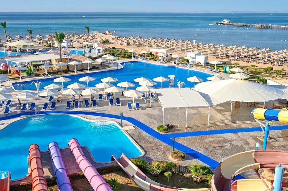 Le Jardin Aqua Park Resort — 2