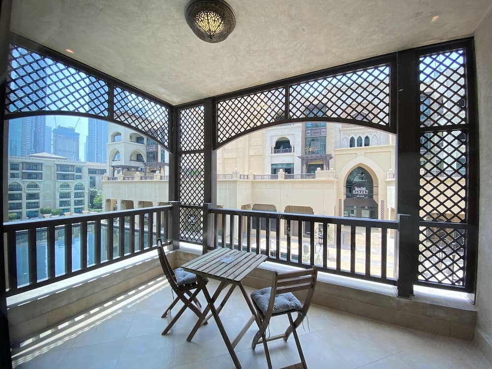 Lux BnB I Souk Al Bahar I Burj Khalifa Views — 5