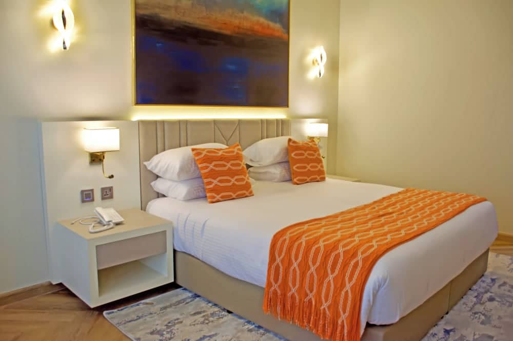 Seven Seas Hotel — 4