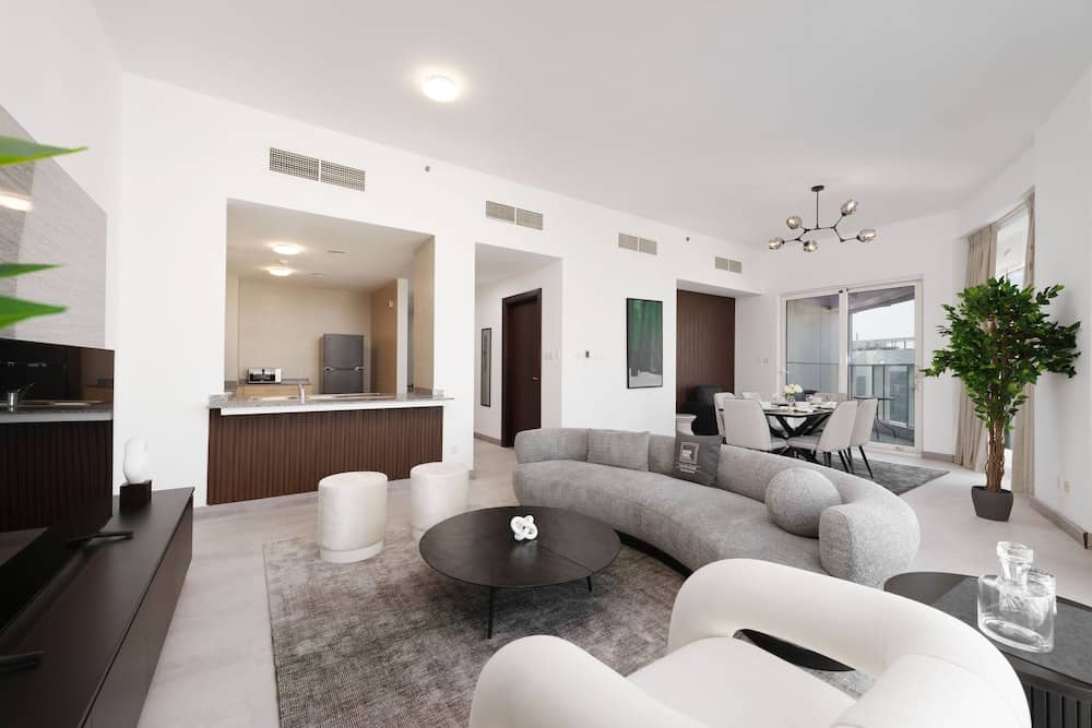 Maison Privee - Elegant and Panoramic Sea View Apt on Al Reem Island — 4