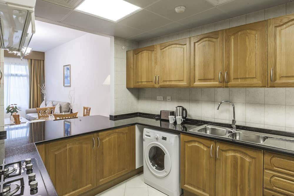 Roda Al Murooj Residences — 2