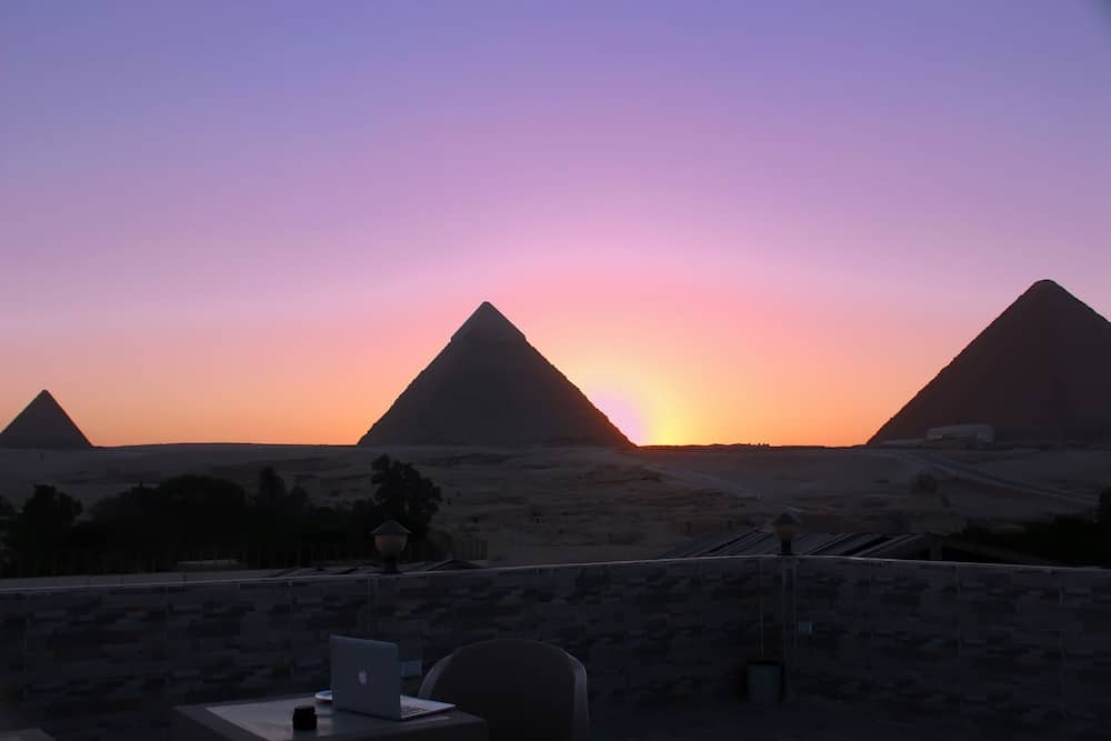 Tut Pyramids View Hotel — 3