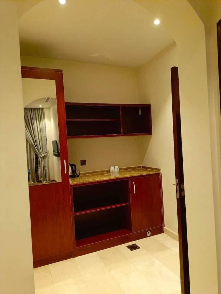 WOW Jeddah Hotel-Setten Road — 5