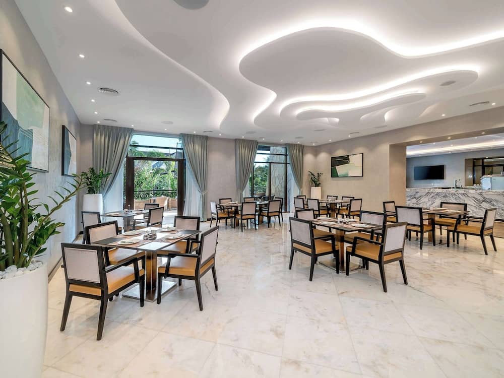 Sofitel Dubai The Palm Resort & Spa — 2