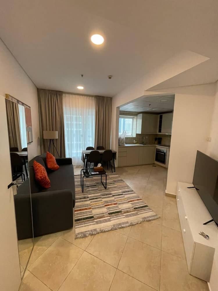 Cozy 2 bedroom near metro in JLT — 2