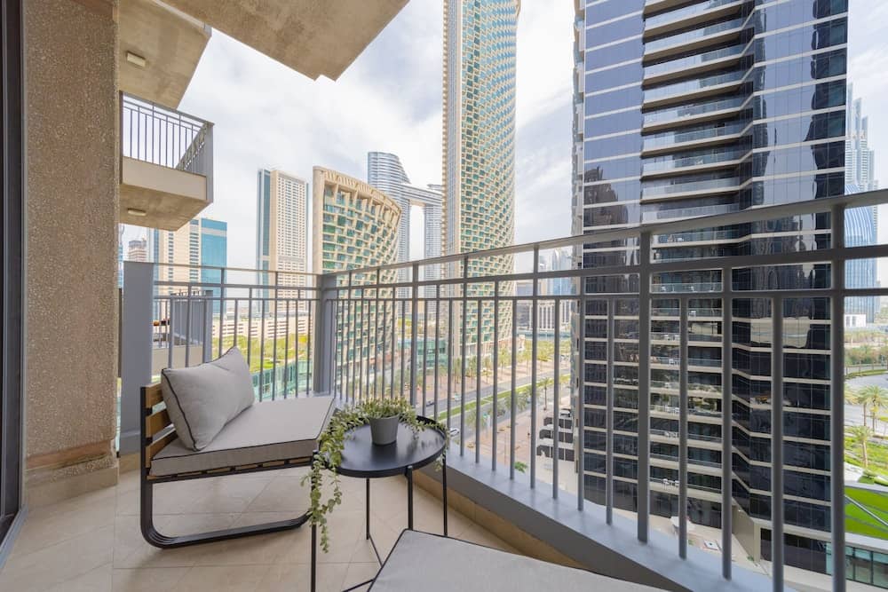 EDEN'S Homes & Villas - Standpoint Residences — 5