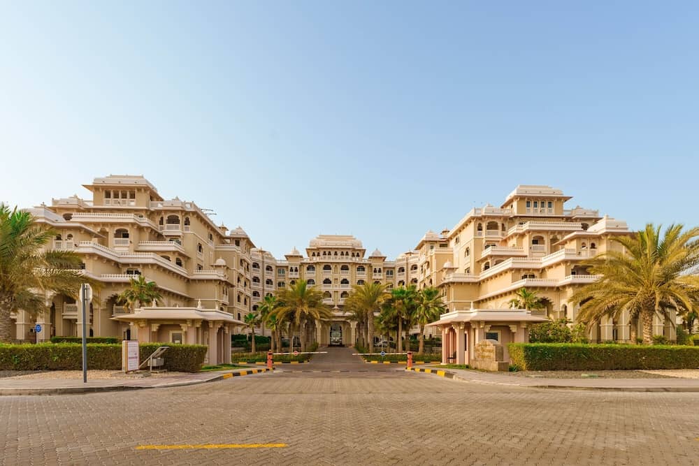 Maison Privee - Charming Apt with Arabesque Sea View on the Palm Jumeirah