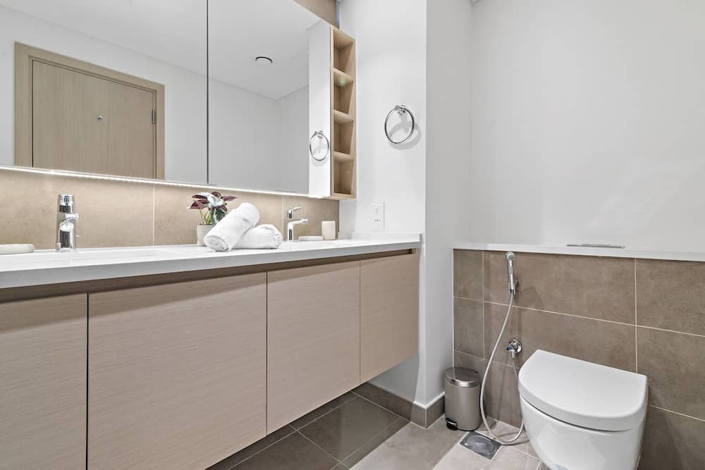 WelHome - Stylish Condo With Cityscape View in Creek Harbour — 4