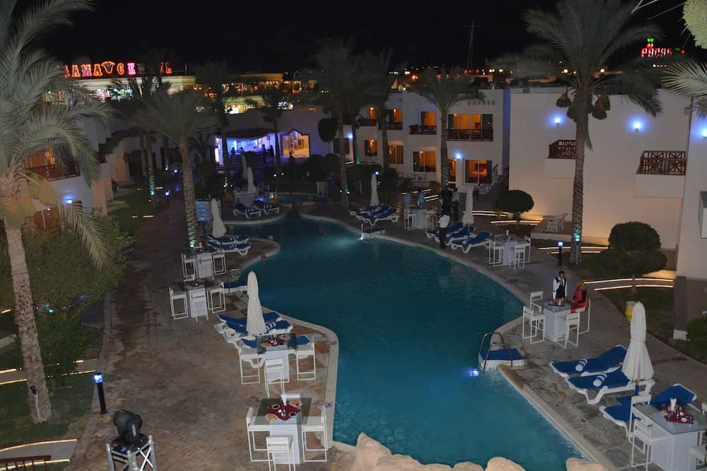 Magic Stay at Le Mirage Hotel — 5