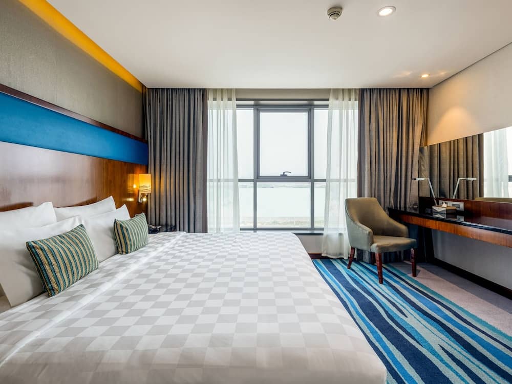 Flora Al Barsha Hotel at the Mall — 4
