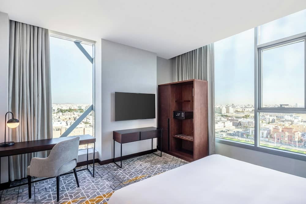 Four Points By Sheraton Jeddah King Fahd Road — 2