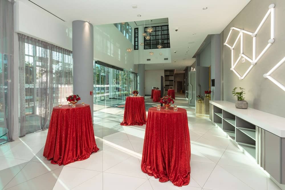 Radisson Red Dubai Silicon Oasis — 4