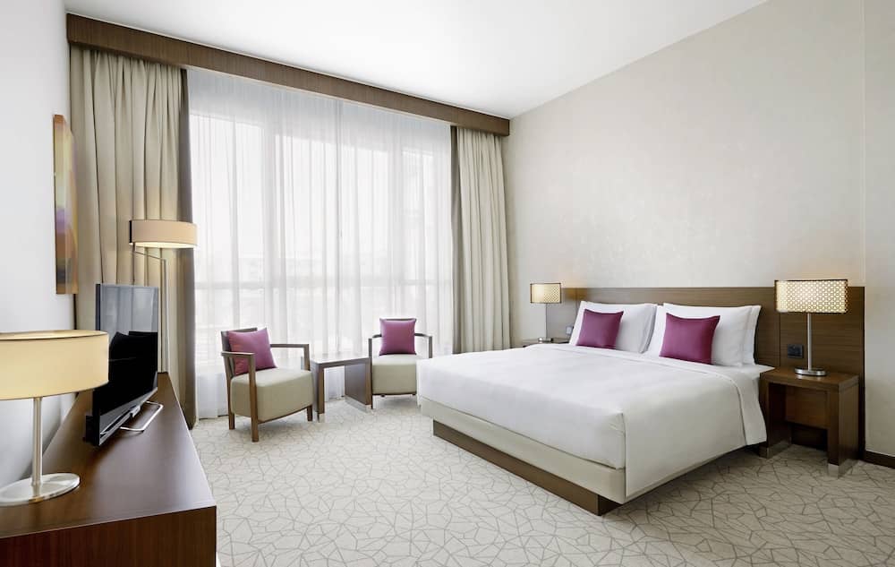 Hyatt Place Dubai Al Rigga Residences — 2