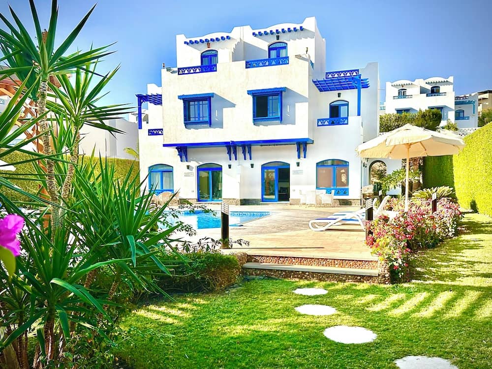 Luxury 4BD Villa with Pool in Hurghada
