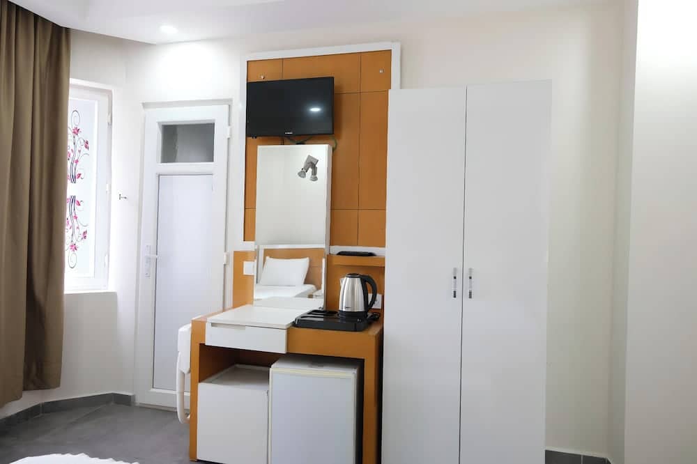 Babil Hotel — 5