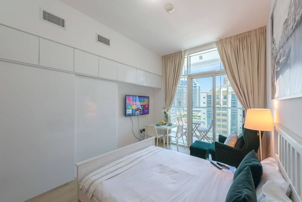 Marco Polo - Studio with Marina View + Huge Balcony in Marina — 3