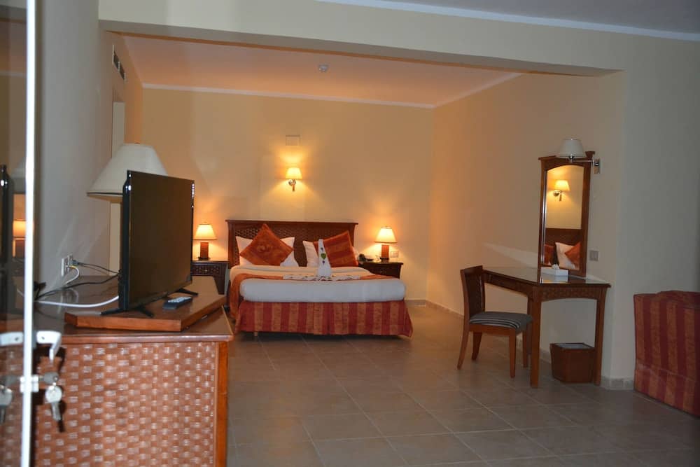 Le Mirage New Tiran — 4