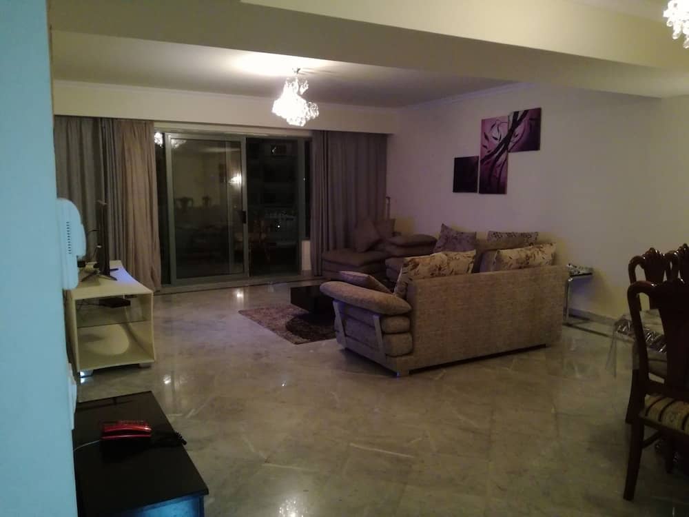 San Stefano Grand Plaza — 5