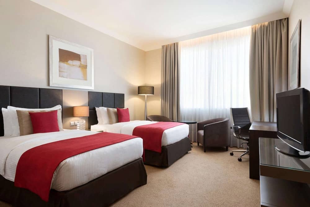 Ramada by Wyndham Abu Dhabi Downtown — 5
