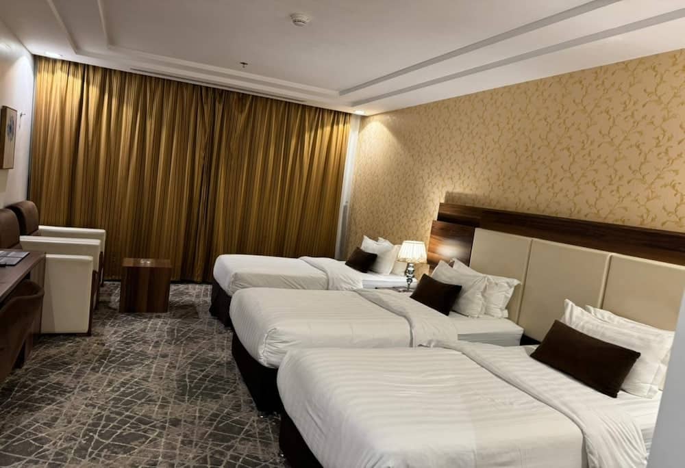 Palette Luxury Mirage Hotel — 2